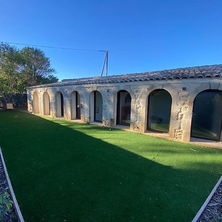 Maison En Pierre A Clermont-L'Herault Brignac  Dış mekan fotoğraf