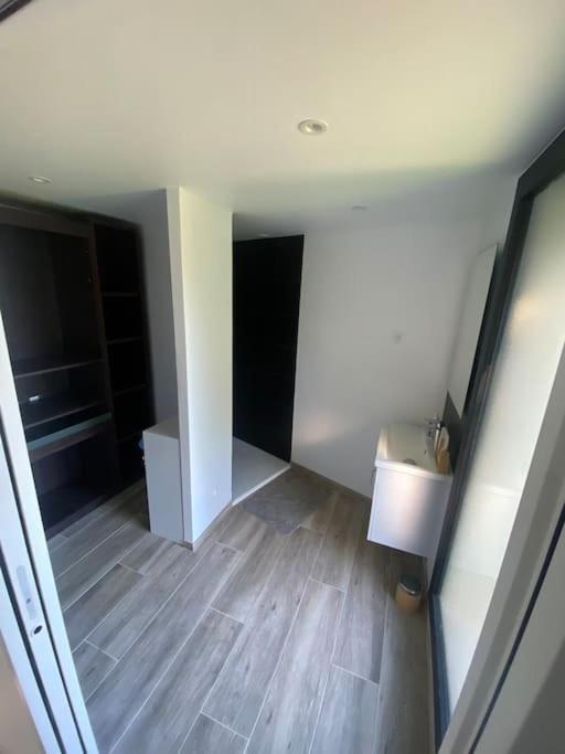 Maison En Pierre A Clermont-L'Herault Brignac  Dış mekan fotoğraf