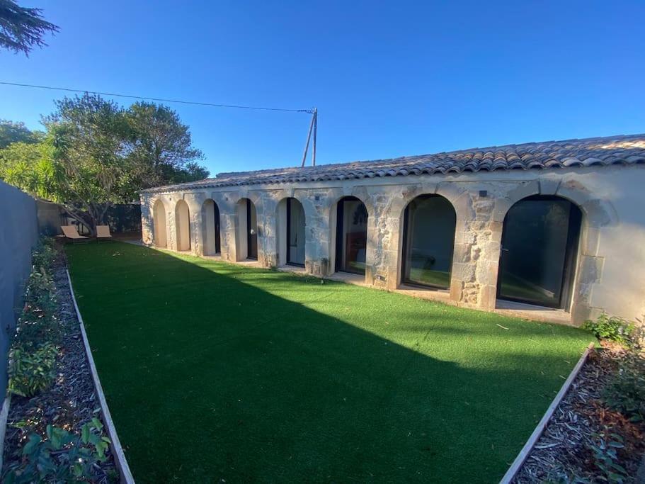 Maison En Pierre A Clermont-L'Herault Brignac  Dış mekan fotoğraf